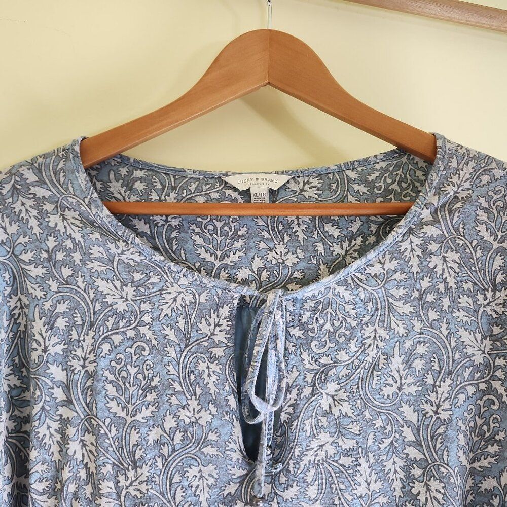 Lucky Brand Blue, White & Gray Leaf Motif Pullover Long Sleeve Shirt, Size XL